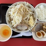 ラーメン もっけだの - 『朝食セット(ラーメンニンニク野菜マシマシ＆ライス普通)＋A賞特典』