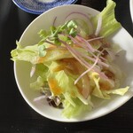 悟空軒 - ◆麻婆豆腐丼【小鉢2種】
      　¥790（税込990）