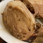 ラーメン 雷 - ウデ肉チャーシュー