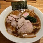 長岡食堂 - 醤油チャーシュー麺