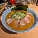 横浜家系ラーメン 友喜家 - 
