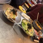 韓豚屋 銀座三丁目店 - 韓国冷奴、チョレギサラダ、石焼きビビンバ