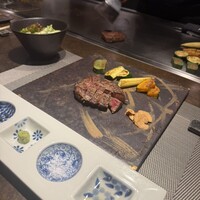 大阪鉄板焼き 神戸牛 TATARA - 