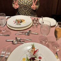 レストラン 門田 - フランス料理はセッティングも美しい。