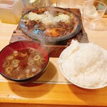 もり川 - みそかつ鍋定食