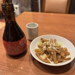 中華料理  代一元 - 料理写真:紹興酒とメンマ