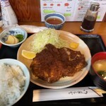 とんかつ　かつ一 - 料理写真: