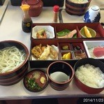 ゆうび庵 - 2014.11.23(日)うどん御膳(竹)1575円　団体ツアーで2階へ