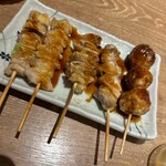 手羽先唐揚げと焼き鳥 酌 - 
