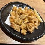 手羽先唐揚げと焼き鳥 酌 - 