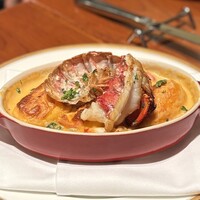 ビストロ ヴィヴィエンヌ - カナダ産オマールエビとホタテのクネル　