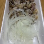 地鶏の元 中央駅前店 - 手羽皮
                                ¥200