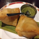 カーン・ケバブ・ビリヤニ - サモサ