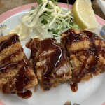 魚庭本店 - マグロカツ。ソースで。