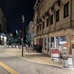 中華そば しば田 - 店が見えてきました。