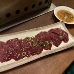 炭火焼 ゆうじ - レバー　900円