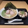 #新宿地下ラーメン