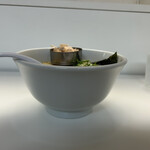 中華そば 六心 - 鰹と鶏の中華そば醤油1200円