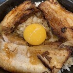 らーめん 信玄 花川本店 - ミニチャーシュー丼
