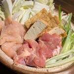 鉄板焼鳥＆創作タコス おっつ～。 - 