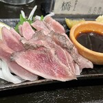 泪橋 - 鳥刺し550円。コリコリしててたまらない(@￣ρ￣@)