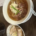 手打ち麺 やす田 - 
