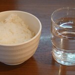 麺屋 ぶしがみ - 半ライスとお冷アップ