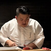 きたしんち 弓場慎之佑 - 