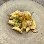 THE KAWABUN NAGOYA - ズワイガニとポロ葱 カラスミ添え ペンネ