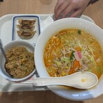 リンガーハット - 料理写真: