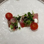 THE KAWABUN NAGOYA - ガルム鮪の炙り ストラッチャテッラ添え