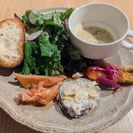 ベジバル チバットリア - サラダプレート♡