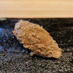 鮨旬美 西川 - いなり（揚げ裏巻き）。