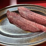 ホルモン春吉 - 