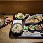 鯛めしと炭焼き たつあん - 