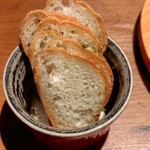 ピッツェリアバール LoRo - 薄切りバケット