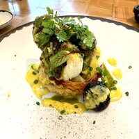 ザ タヴァン グリル＆ラウンジ - 