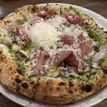 Trattoria e Pizzeria De salita 赤坂 - 