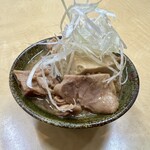 立ち飲み処 ひととなり - 煮込み