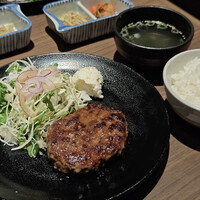 焼肉・しゃぶしゃぶ たちばな ヒルトンプラザイースト店 - 