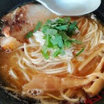 濃麺 海月 - 鶏濃麺醤油（１０００円）