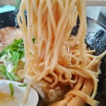 濃麺 海月 - 麺リフト