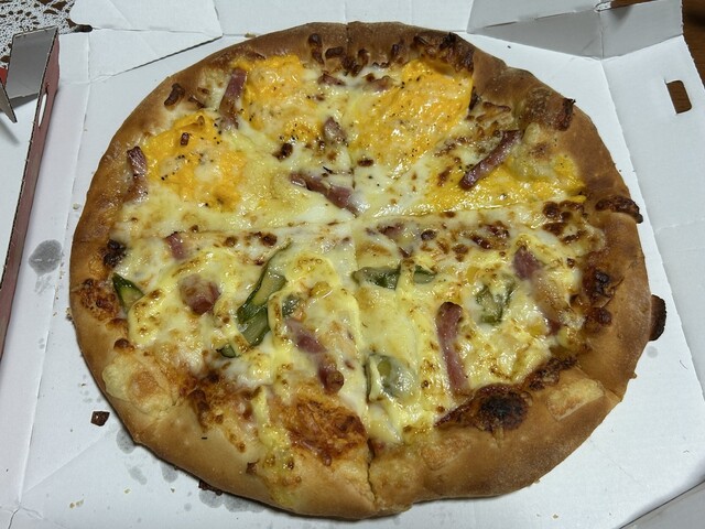 ピザハット福島中央店 &ndash; カジュアルに楽しむ本格ピザとサイドメニュー