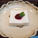 THE SUSHI TOKYO 旬 - パンナコッタ