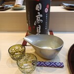 THE SUSHI TOKYO 旬 - 日高見 芳醇辛口 純米吟醸 