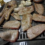 ミートファクトリー - 