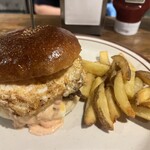 HYOE'S BURGERS + FRIES - 