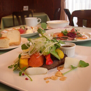 洋食屋 林檎亭_1