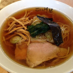 仙臺 自家製麺 こいけ屋 - こいけ家最強の９８０円セット
      
      とにかくボンゴレ丼を三割くらい食べたら
      スープ入れてワサビ溶かしてサラサラ茶漬けで食べでみさいん。
      
      うんまい
      
      個人的には
      掛けラーとボンゴレ丼で800円ならＣＰ良い