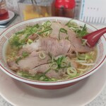 ラーメン玉津 - ラーメン（大盛）